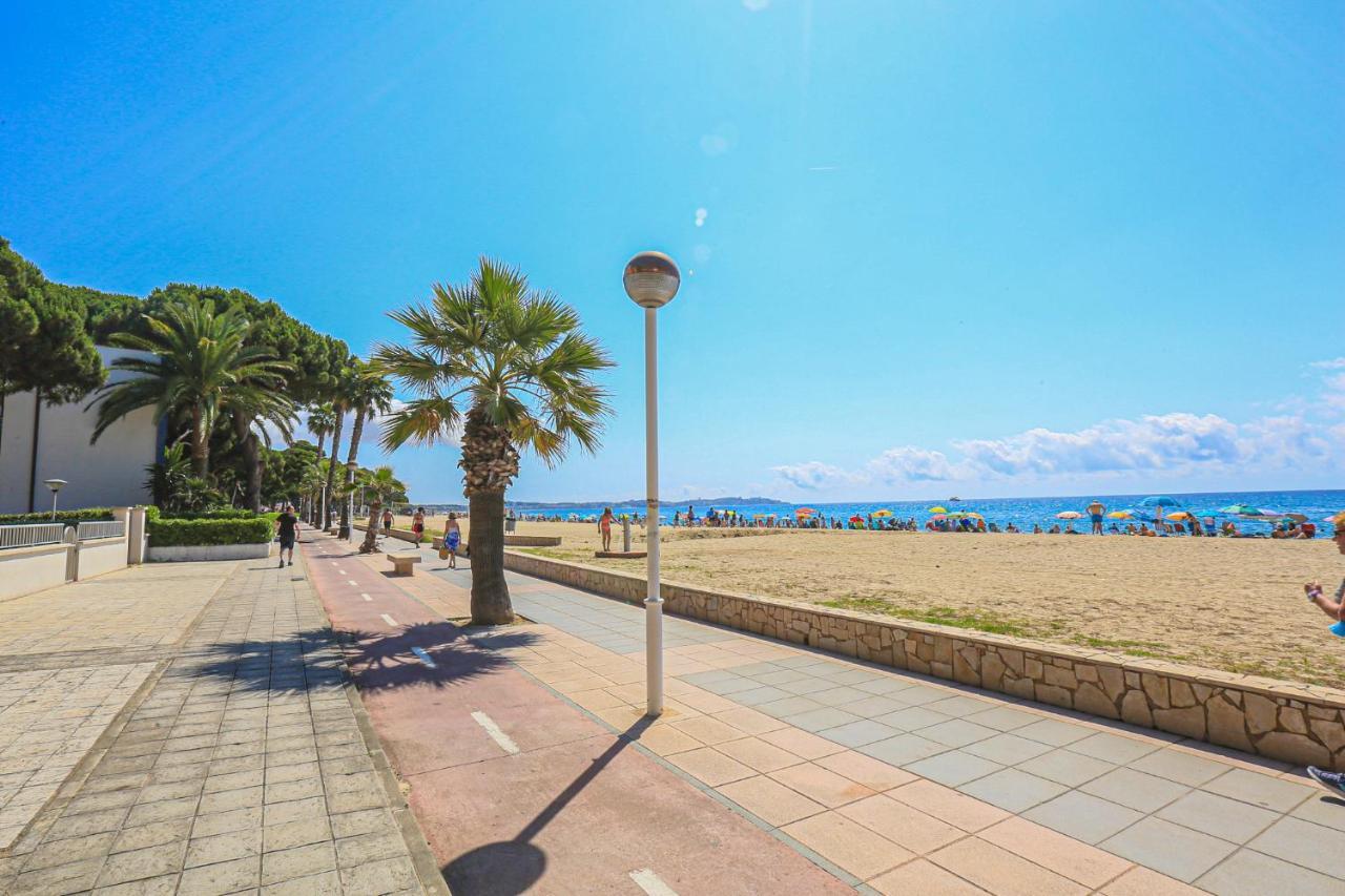 Ferienwohnung Pins I Mar - Only Families Cambrils Exterior foto